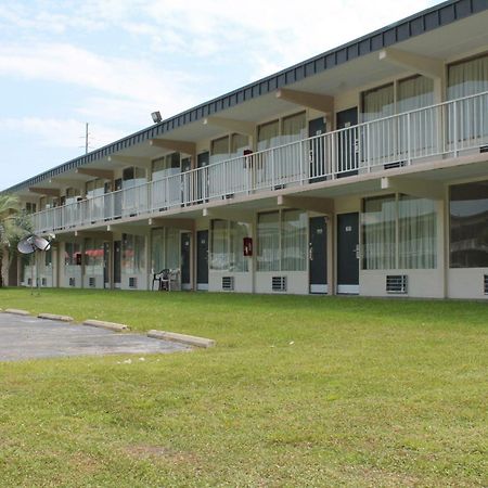 Travelers Inn Kingsland Eksteriør bilde
